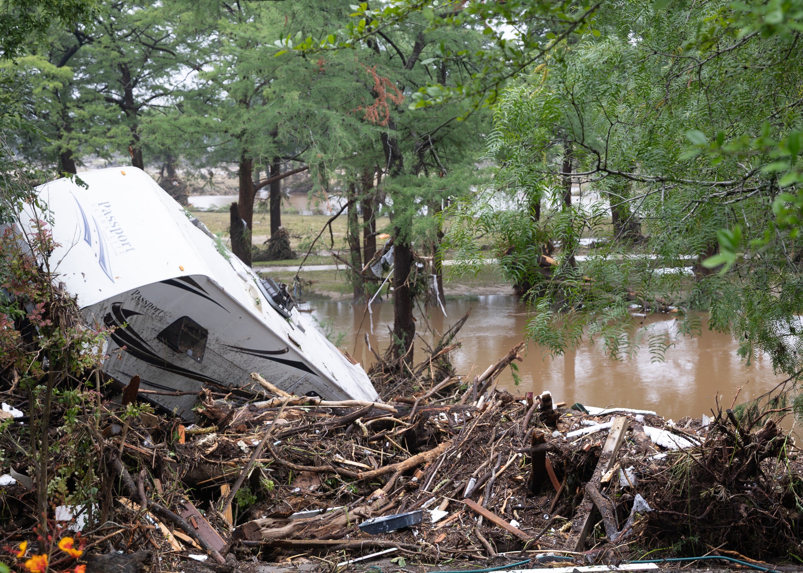43 dead, Tivy coach and his wife among the dead, missing list remains long  – The Kerr County Lead